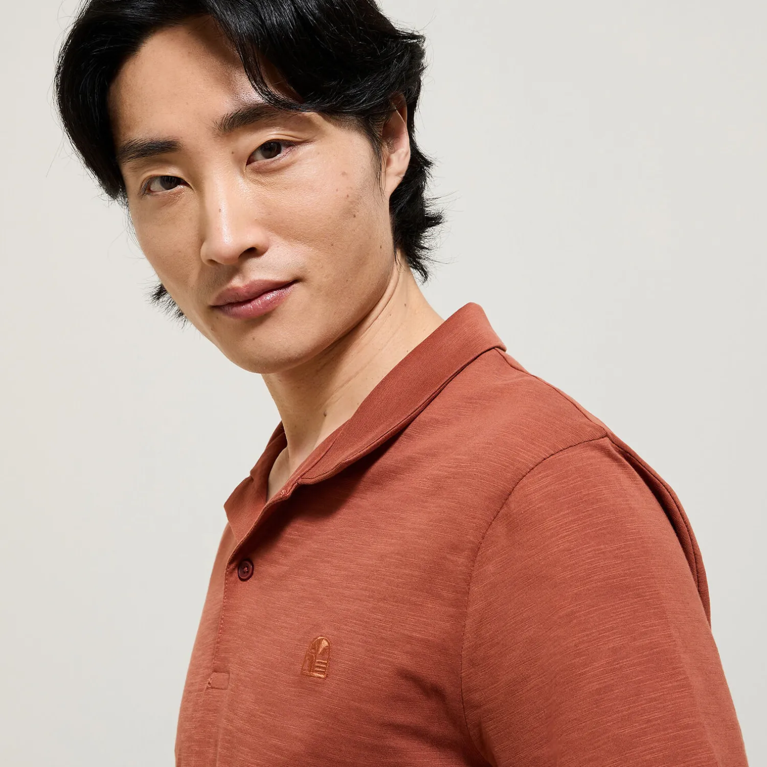 Jules Polo manches courtes broderie poitrine col requin- Polo