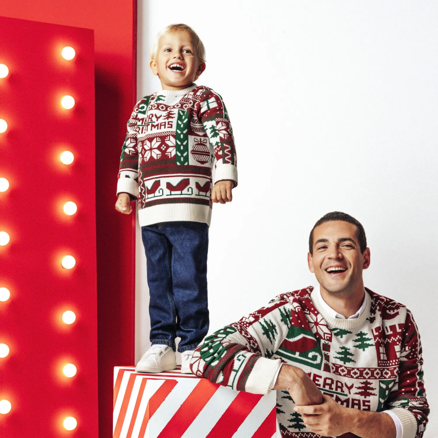 Jules Pull de Noël col rond- Pull