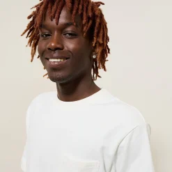 Jules Tee shirt matière texturée col rond- T-shirt